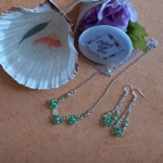 Flora Necklace & Earring Set - Green Flora Necklace & Earring Set - Green