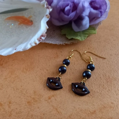 Halloween Earrings - Mouth with Fangs Halloween Earrings - Mouth with Fangs