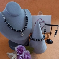 Laura Agate Necklace, Bracelet and Earrings Set - Black