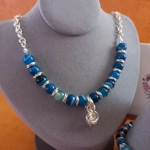 Laura Agate Necklace, Bracelet and Earrings Set - Dark Blue Laura Agate Necklace, Bracelet and Earrings Set - Dark Blue
