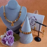 Laura Agate Necklace, Bracelet and Earrings Set - Yellow Laura Agate Necklace, Bracelet and Earrings Set - Yellow