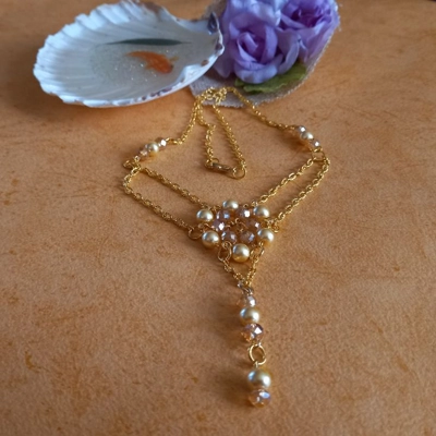 Laurel Necklace - Champagne Haze Laurel Necklace - Champagne Haze