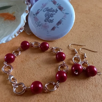 Miracle Mobius Bracelet and Earrings Set - Red and Rose Miracle Mobius Bracelet and Earrings Set - Red and Rose