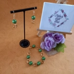 Mobius Miracle Bracelet and Earrings Set - Champagne & Green Mobius Miracle Bracelet and Earrings Set - Champagne & Green