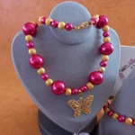 Pearl & Stardust Sparkle Necklace, Bracelet and Earrings Set - Magenta and Gold Pearl & Stardust Sparkle Necklace, Bracelet and Earrings Set - Magenta and Gold