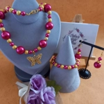 Pearl & Stardust Sparkle Necklace, Bracelet and Earrings Set - Magenta and Gold Pearl & Stardust Sparkle Necklace, Bracelet and Earrings Set - Magenta and Gold