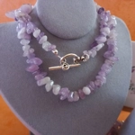 Talia Gemstone Chips Necklace, Bracelet and Earrings Set - Light Amethyst Talia Gemstone Chips Necklace, Bracelet and Earrings Set - Light Amethyst