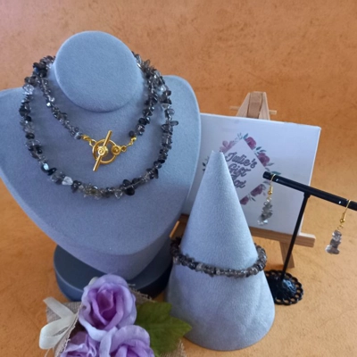 Talia Gemstone Chips Necklace, Bracelet and Earrings Set - Smokey Quartz Talia Gemstone Chips Necklace, Bracelet and Earrings Set - Smokey Quartz