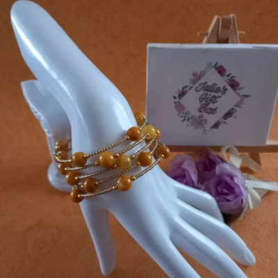 Zivia Memory Wire Bangle - Yellow Marble Agate Zivia Memory Wire Bangle - Yellow Marble Agate