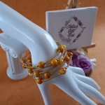 Zivia Memory Wire Bangle - Yellow Marble Agate Zivia Memory Wire Bangle - Yellow Marble Agate