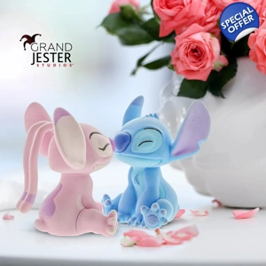 Stitch & Angel Kissing Figures