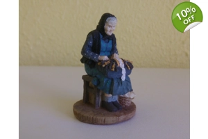 The Old Lady Figure 16m.. The Old Lady Figure 16m..