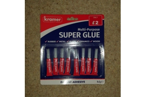 Super Glue Super Glue