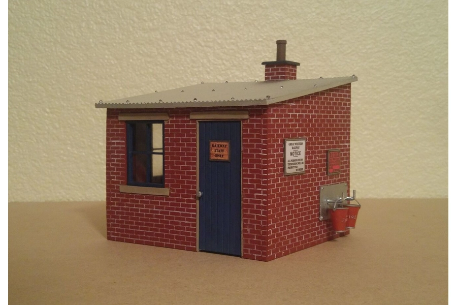 Platelayers Hut Version.. Platelayers Hut Version..