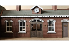 Bramblecourt Station G Scale