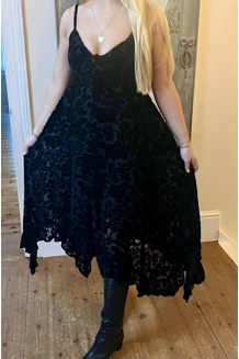 Angelina black Dev..