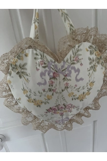 Handmade love hear..