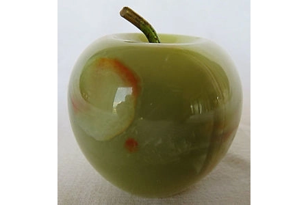 Onyx Apple