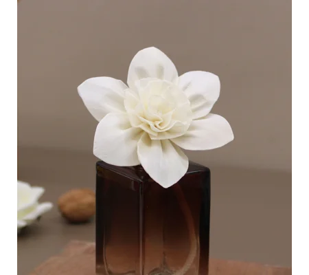 Natural Diffuser Flowers â€“ Large Lily on String