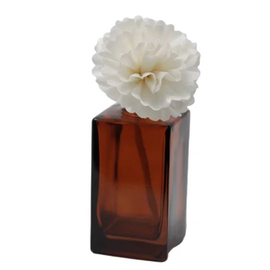 Natural Diffuser Flowers â€“ Medium Carnation on String