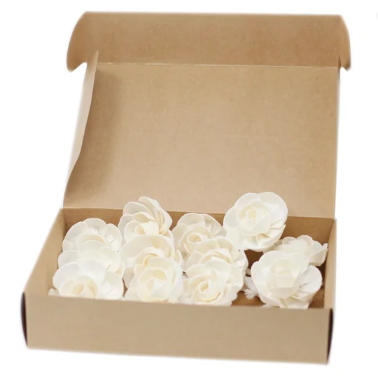 Natural Diffuser Flowers â€“ Small Lotus on String