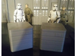 CARGO CRATES 2-PACK, 1:18 SCALE