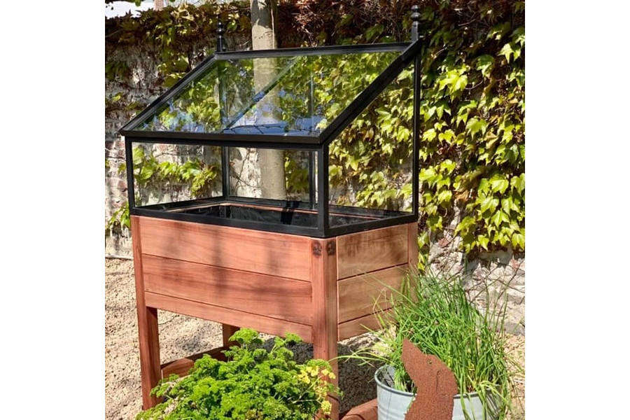 1/2 Moestuintafel met s.. 1/2 Moestuintafel met s..