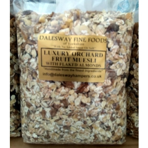 LUXURY ORCHARD FRUIT MUESLI With FLAKED ALMONDS