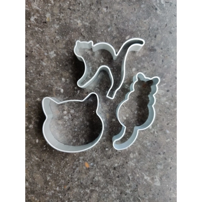 Set of 3 cookie molds