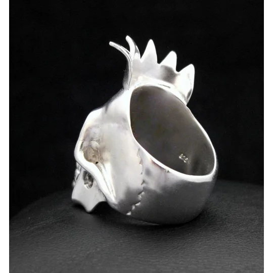 Skull Crown Ring
