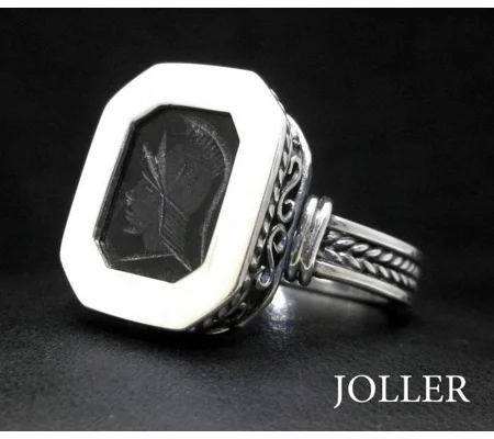 Roman Warrior Signet Ring - Onyx