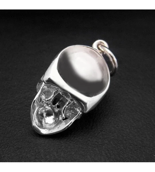 Silver Skull Pendant Platinum