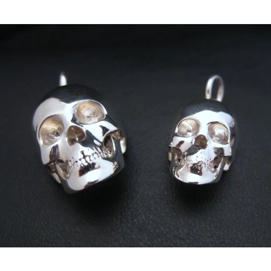 Silver Skull Pendant Platinum