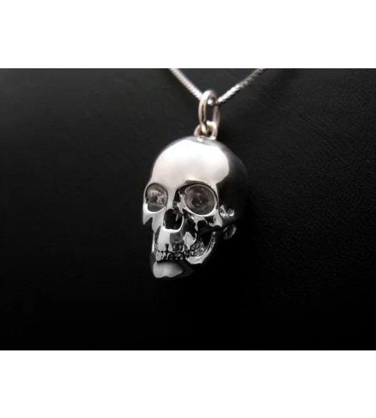 Silver Skull Pendant Platinum