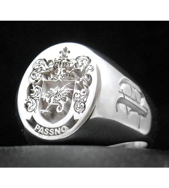 Family Coat of Arms Ring