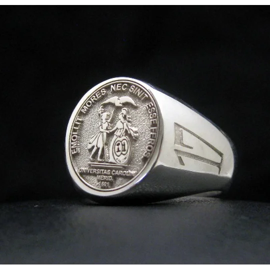 Crest Rings