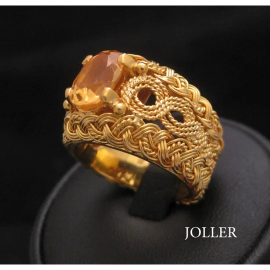Gold Filigree Ring / Citrine