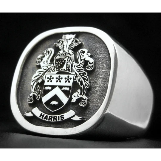 Harris Family Coat of Arms Ring