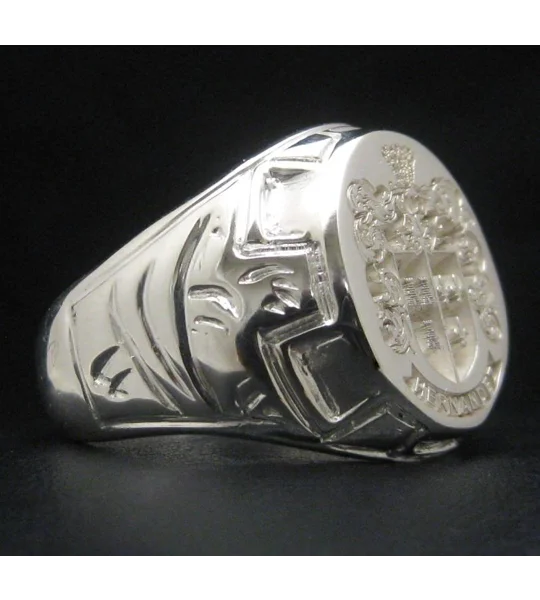 Design Your Own - Coat of Arms Ring - Castle Pattern