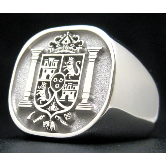 Traditional Coat of Arms Ring with Columns