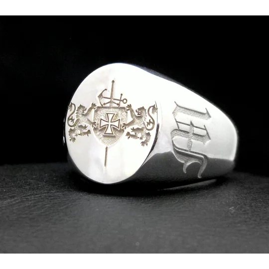 Ladies Signet Rings