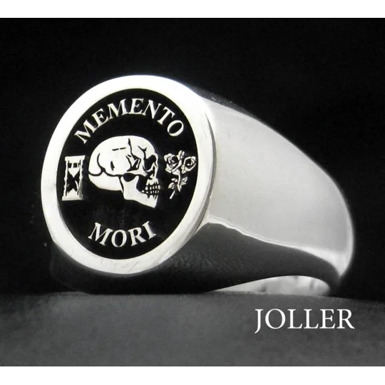 Memento Mori Silver Ring