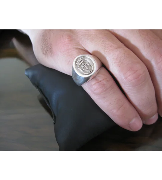 Signet Pinky Ring