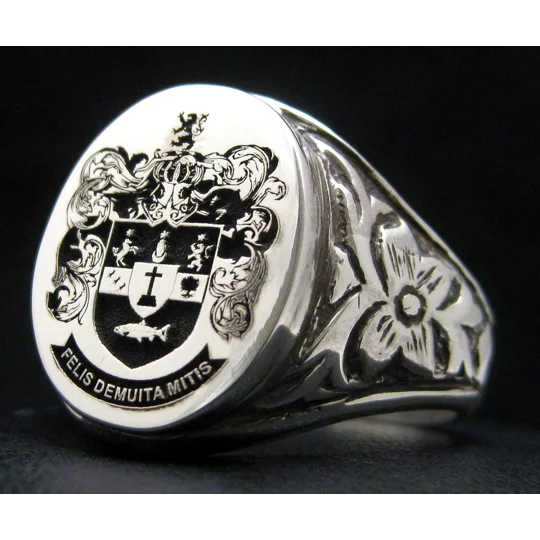 Antique Aesthetic Signet Ring