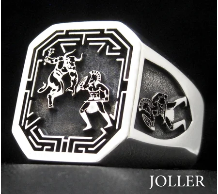 Theseus and the Minotaur Epic Battle Ring