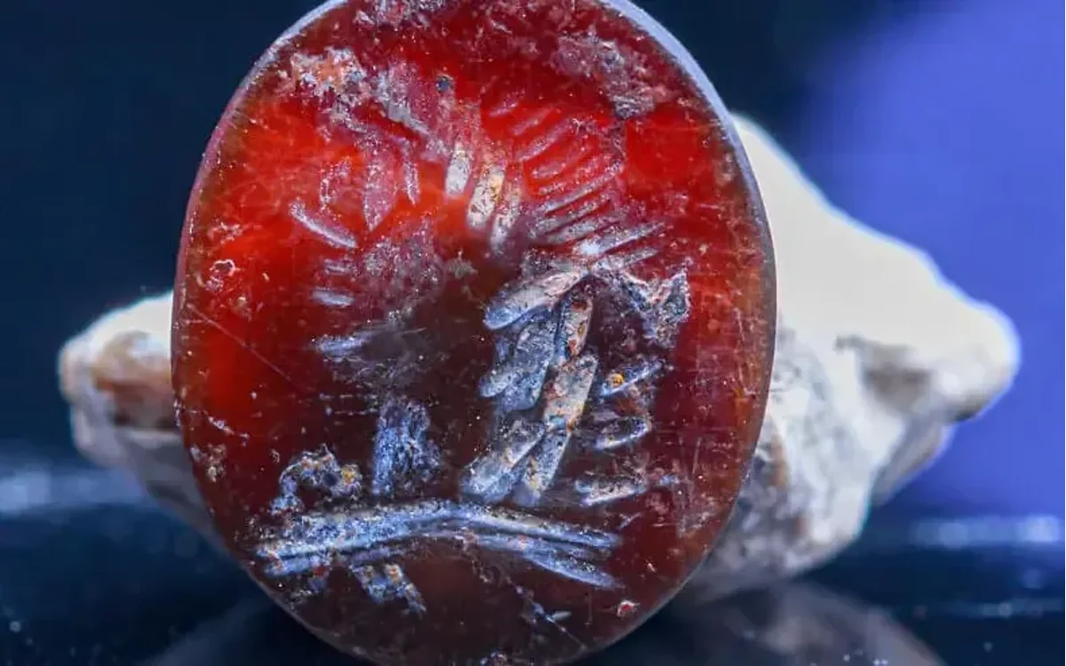 A 2,000-year-old gem seal depicting the Greek god Apollo found under the City of David