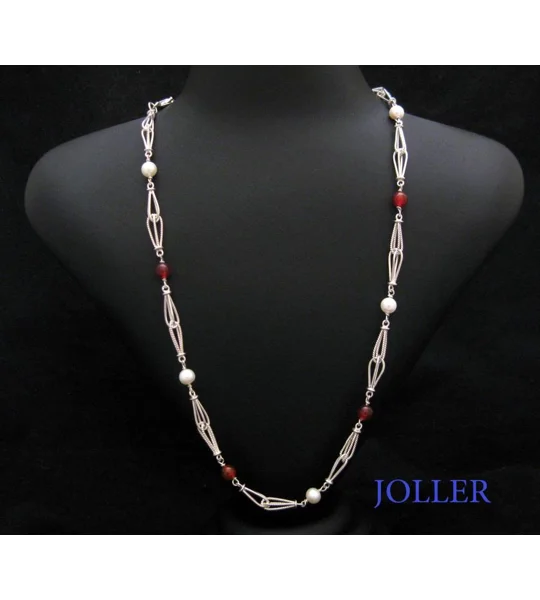 Handmade Necklace - Pearls Carnelians