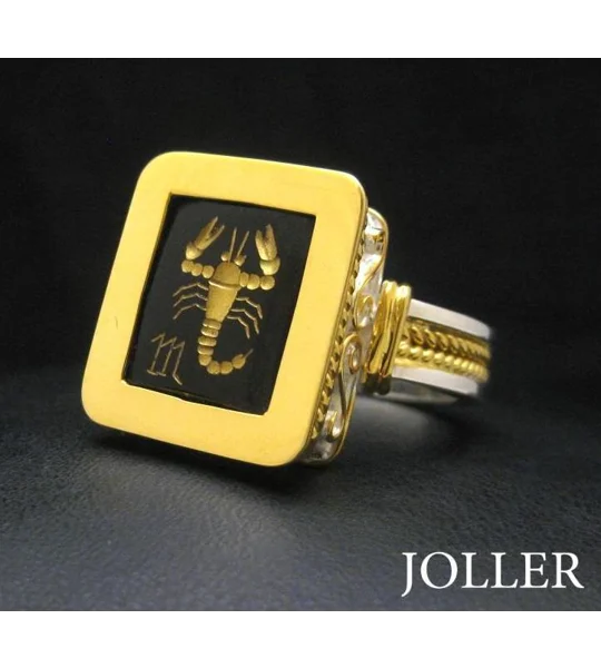 Scorpio Signet Ring - Onyx
