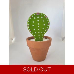 Small potted glass cactus -terracotta pot Small potted glass cactus -terracotta pot