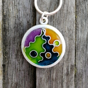 P152 Enamelled Silver round pendant